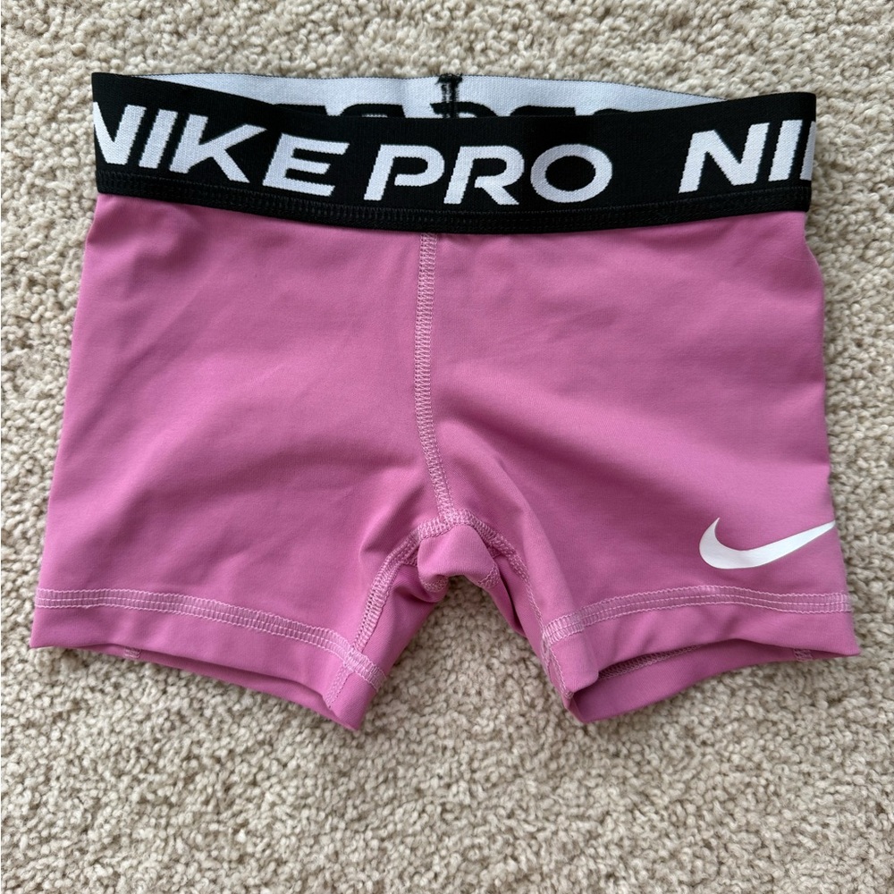Little girls size 3/4 Nike Pro shorts